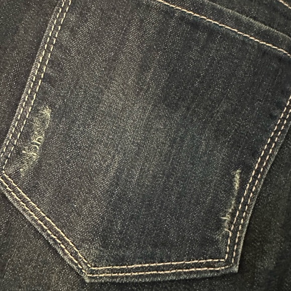 Vera Wang jeans. - Picture 5 of 7